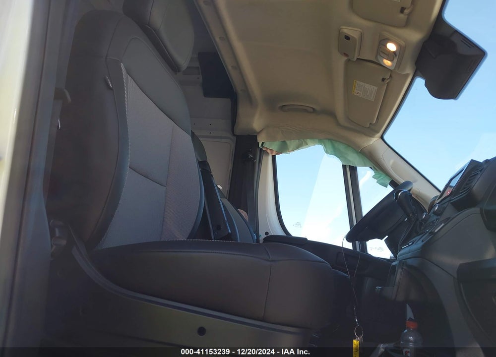 2025 RAM PROMASTER 2500 TRADESMAN HIGH ROOF 159 WB W/PASS SEAT VIN: 3C6LRVDG9SE507858