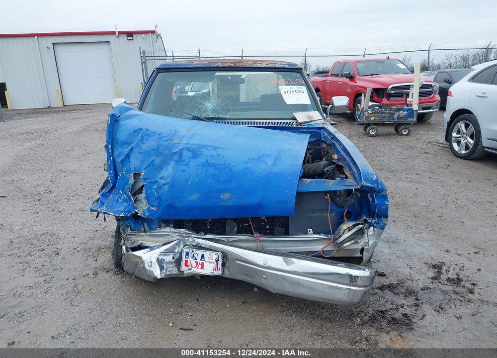 1992 DODGE D-SERIES D150 VIN: 1B7HE16Y5NS602251