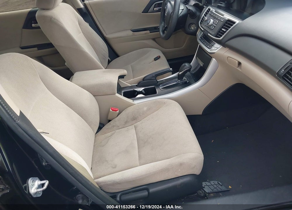 2013 HONDA ACCORD VIN: 1HGCR2F37DA150754