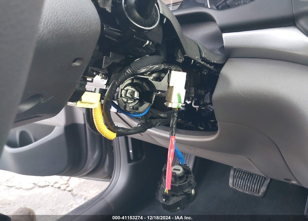 2019 HYUNDAI ELANTRA SEL VIN: 5NPD84LFXKH425541