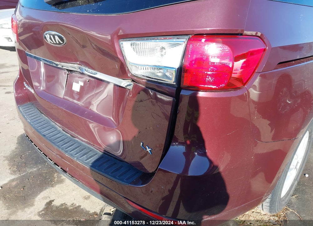 2015 KIA SEDONA LX VIN: KNDMB5C19F6052133