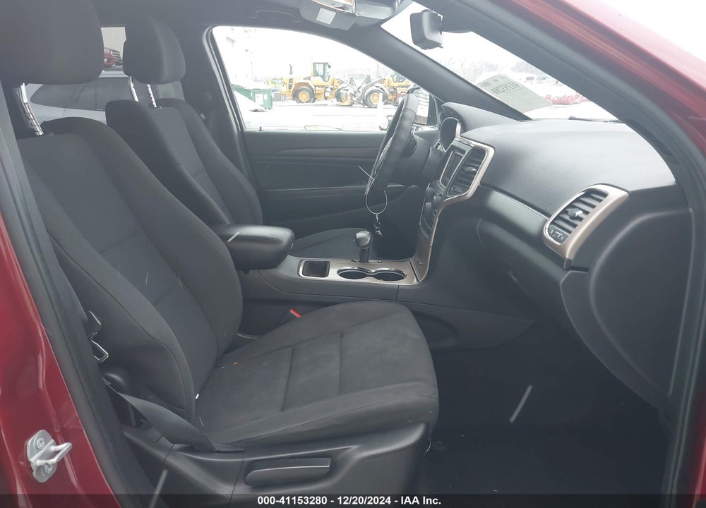 2015 JEEP GRAND CHEROKEE LAREDO VIN: 1C4RJEAG6FC816019