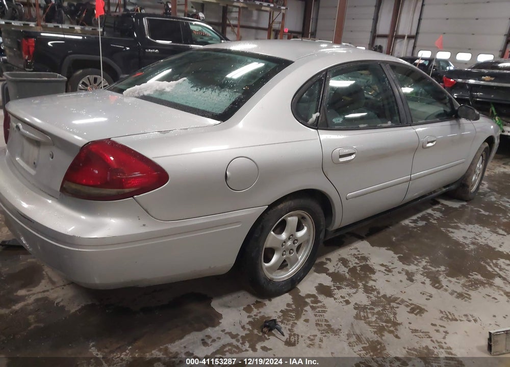 2006 FORD TAURUS SE VIN: 1FAHP53U56A161401