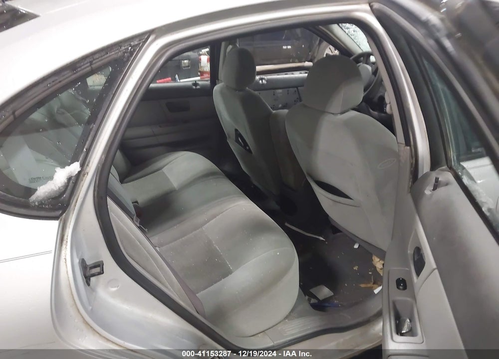 2006 FORD TAURUS SE VIN: 1FAHP53U56A161401