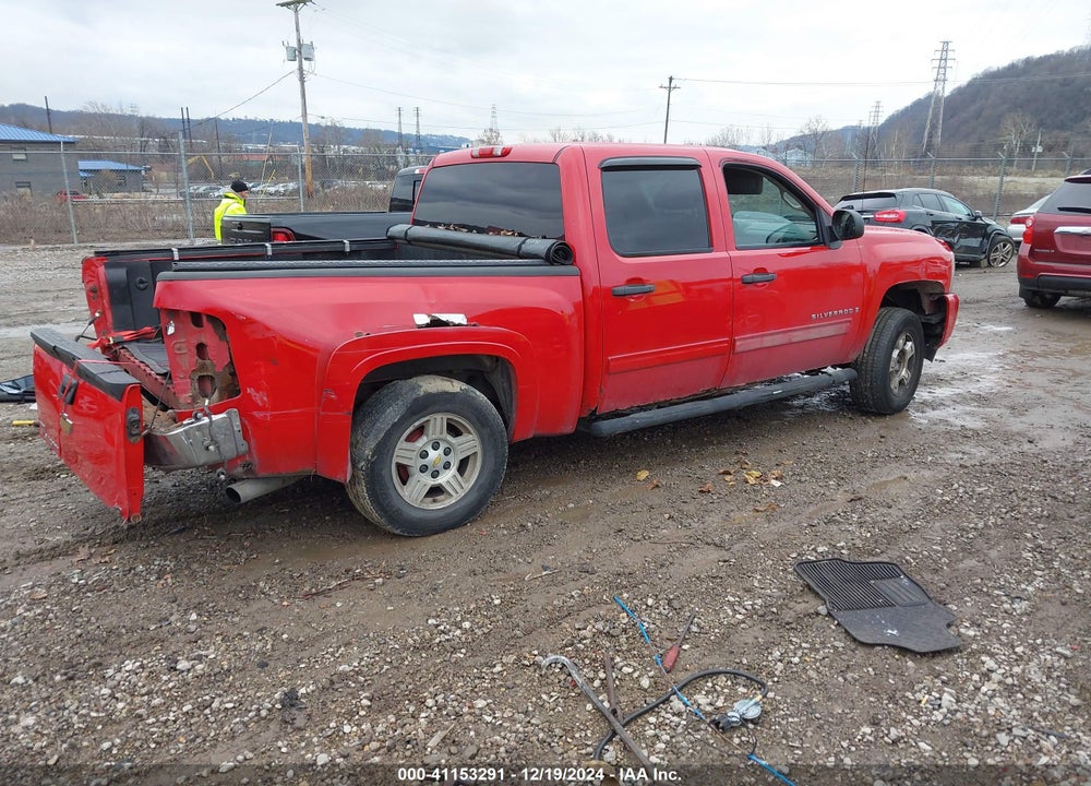 2010 CHEVROLET SILVERADO 1500 LT VIN: 3GCRKSE38AG151990