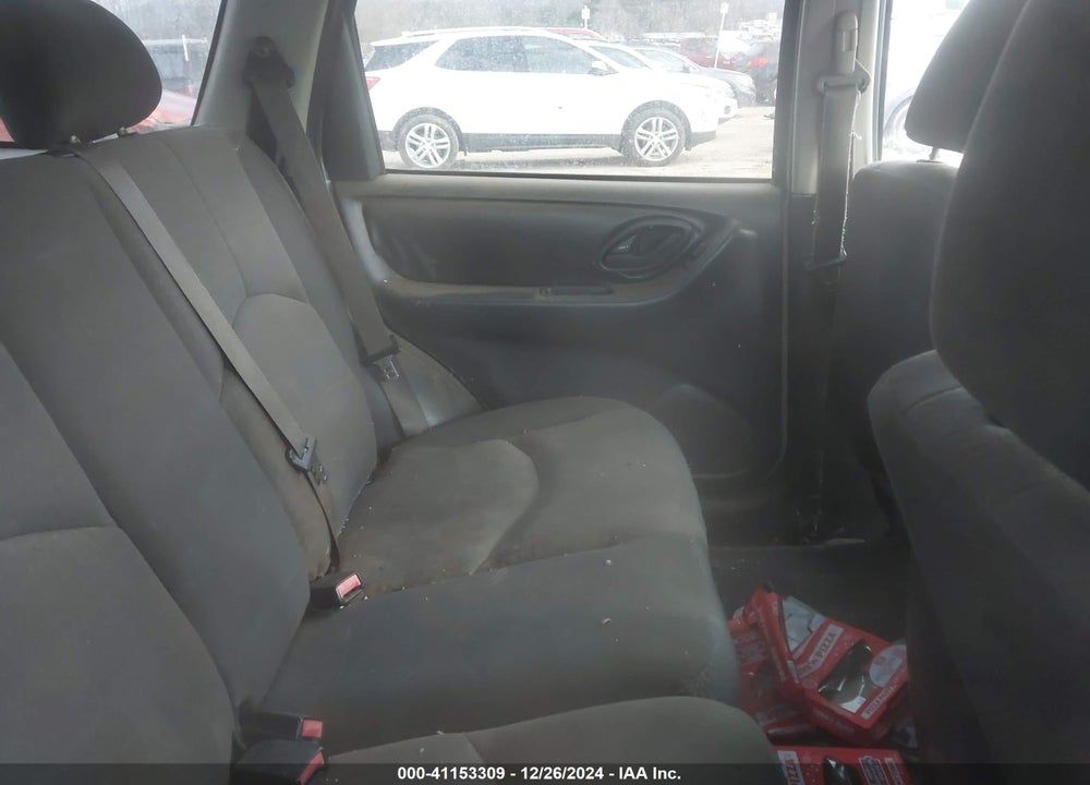 2005 MAZDA TRIBUTE I VIN: 4F2YZ02Z35KM43193
