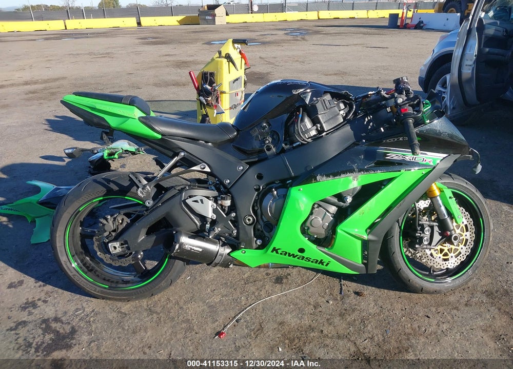 2013 KAWASAKI ZX1000 K VIN: JKAZXCK11DA008189