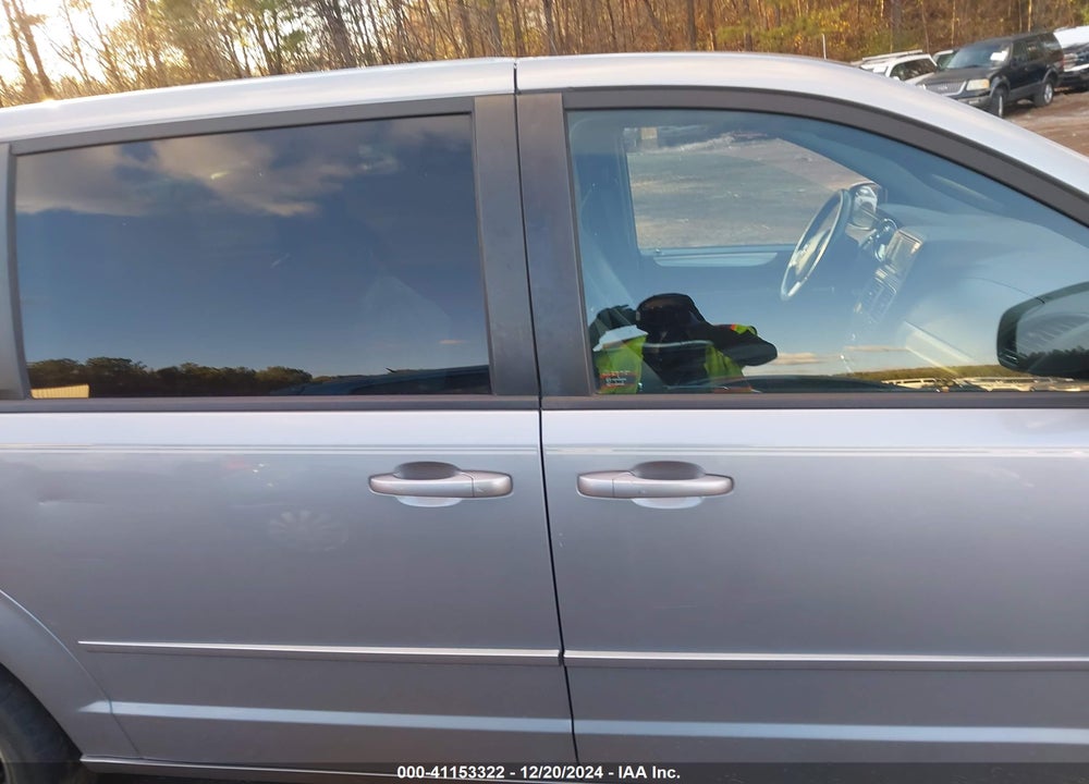 2015 DODGE GRAND CARAVAN R/T VIN: 2C4RDGEG6FR591542