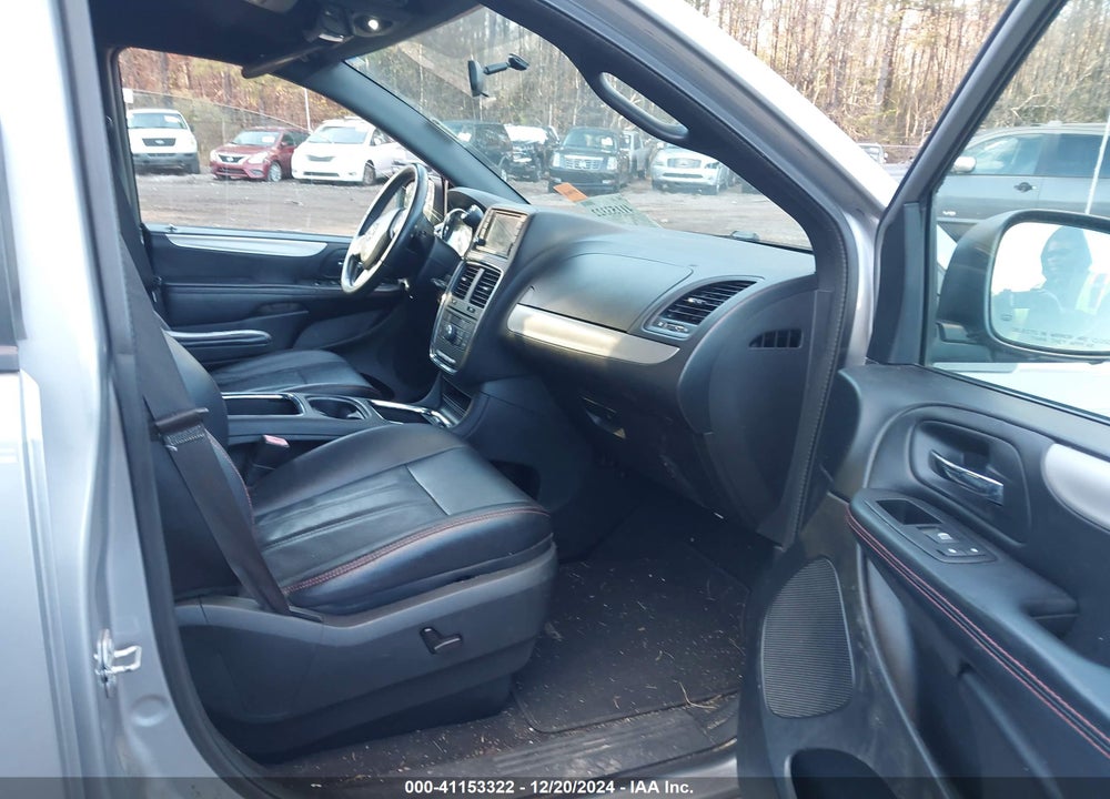 2015 DODGE GRAND CARAVAN R/T VIN: 2C4RDGEG6FR591542