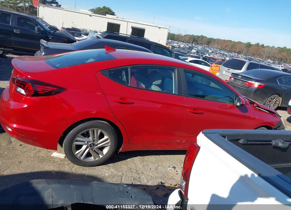 2019 HYUNDAI ELANTRA VIN: 5NPD84LF9KH484791