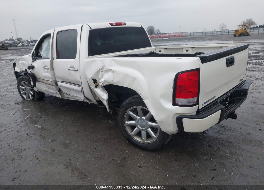 2013 GMC SIERRA VIN: 3GTP2XE27DG113067