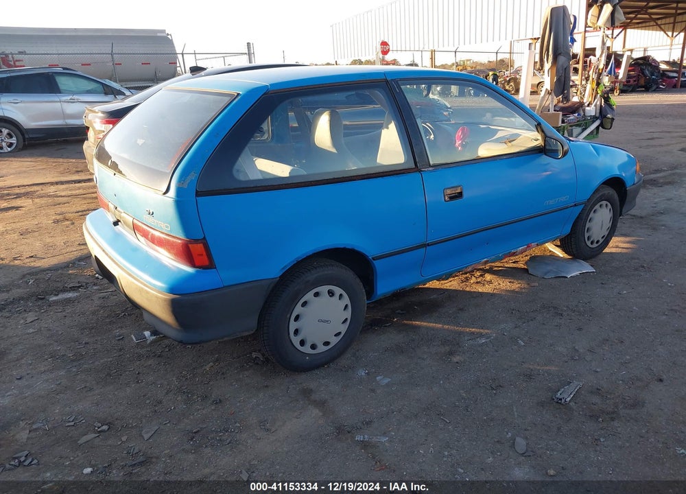 1992 GEO METRO LSI VIN: 2C1MR2469N6795899