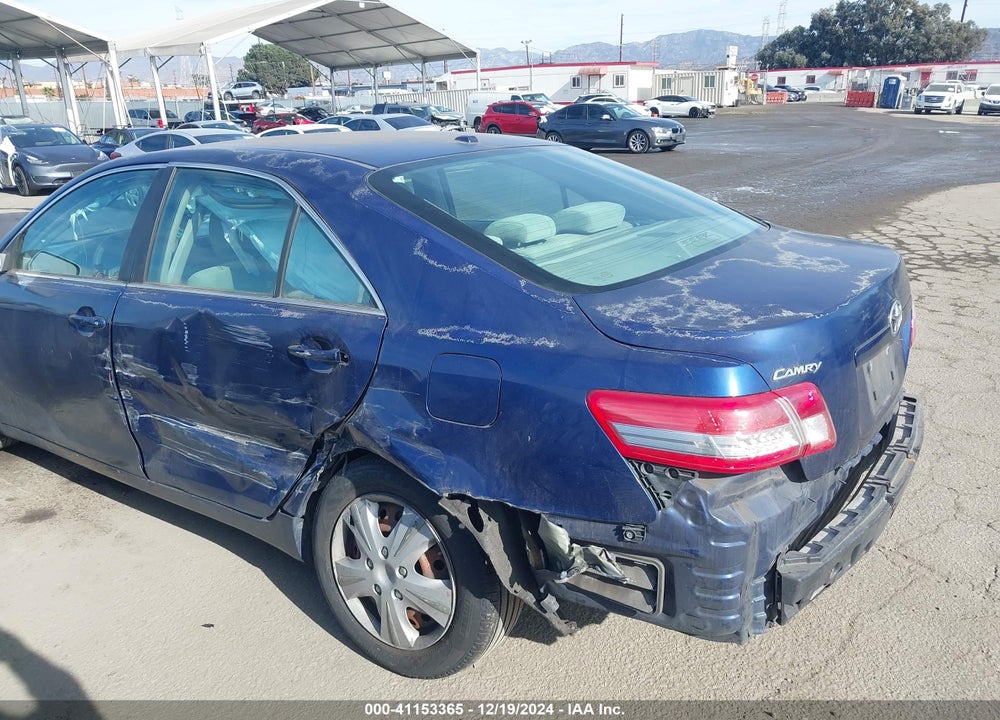 2011 TOYOTA CAMRY LE VIN: 4T1BF3EK4BU581755