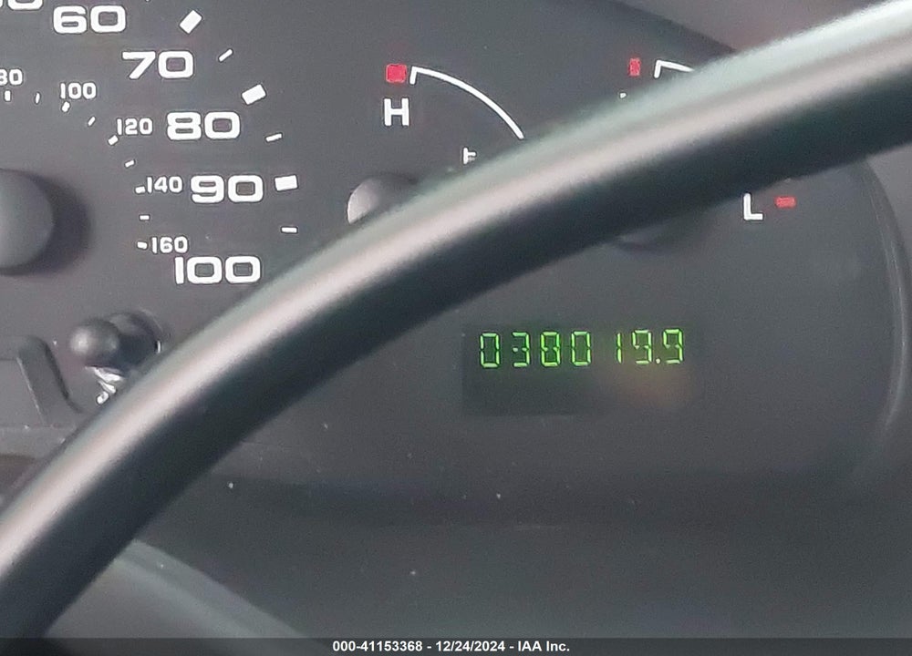 2008 FORD E-450 CUTAWAY VIN: 1FDXE45S67DB36228
