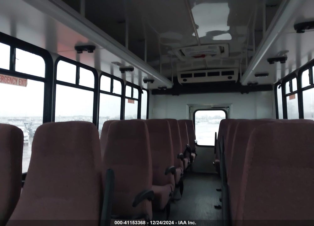 2008 FORD E-450 CUTAWAY VIN: 1FDXE45S67DB36228