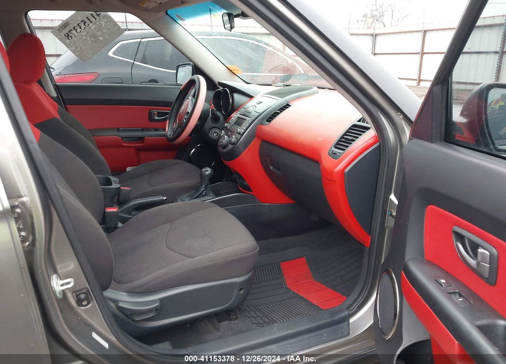 2011 KIA SOUL VIN: KNDJT2A20B7206338