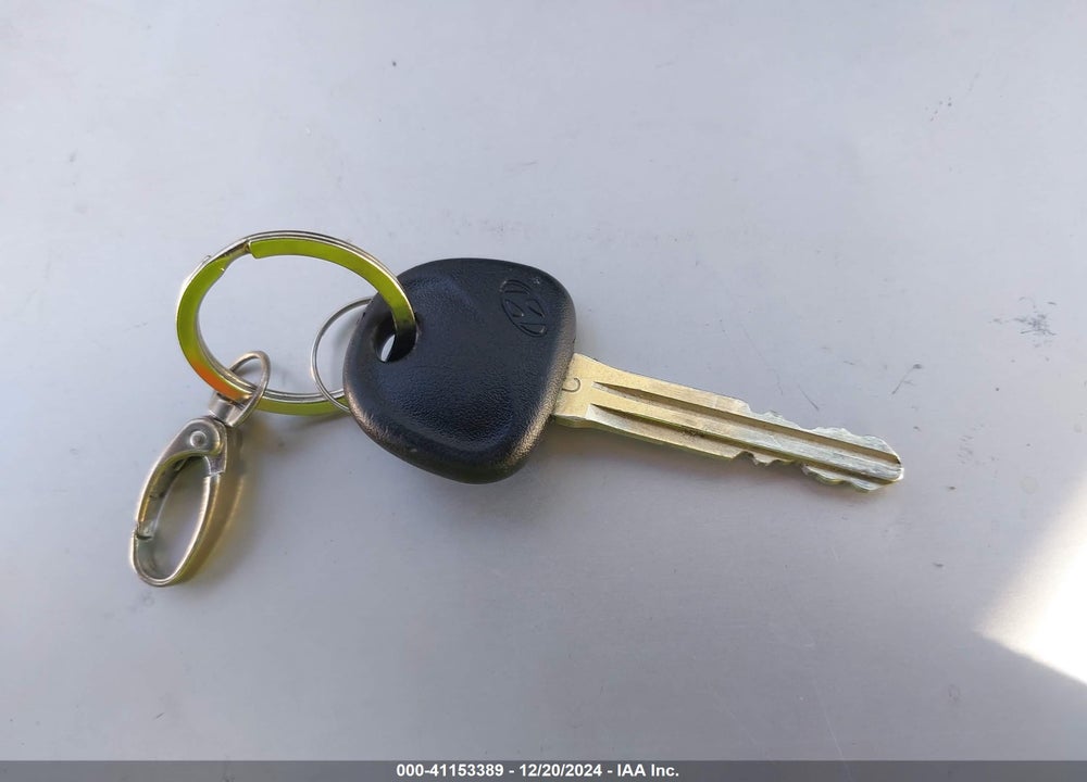 2013 HYUNDAI ELANTRA GLS VIN: 5NPDH4AE9DH366673