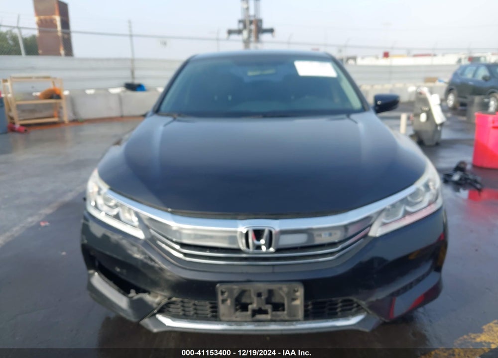 2017 HONDA ACCORD VIN: 1HGCR2F34HA172670