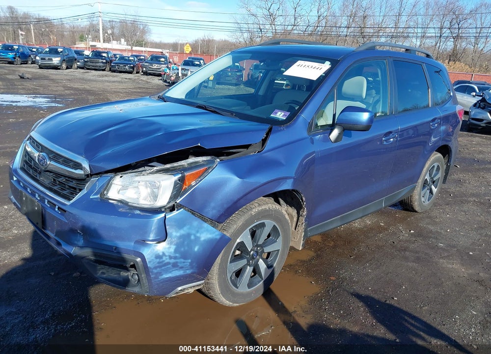 2017 SUBARU FORESTER 2.5I PREMIUM VIN: JF2SJAEC8HH572527