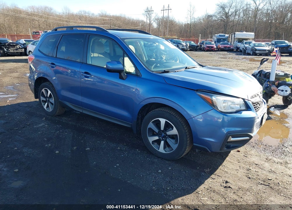 2017 SUBARU FORESTER 2.5I PREMIUM VIN: JF2SJAEC8HH572527