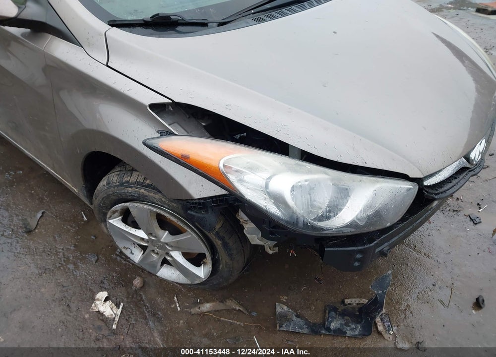 2012 HYUNDAI ELANTRA VIN: 5NPDH4AE5CH139365