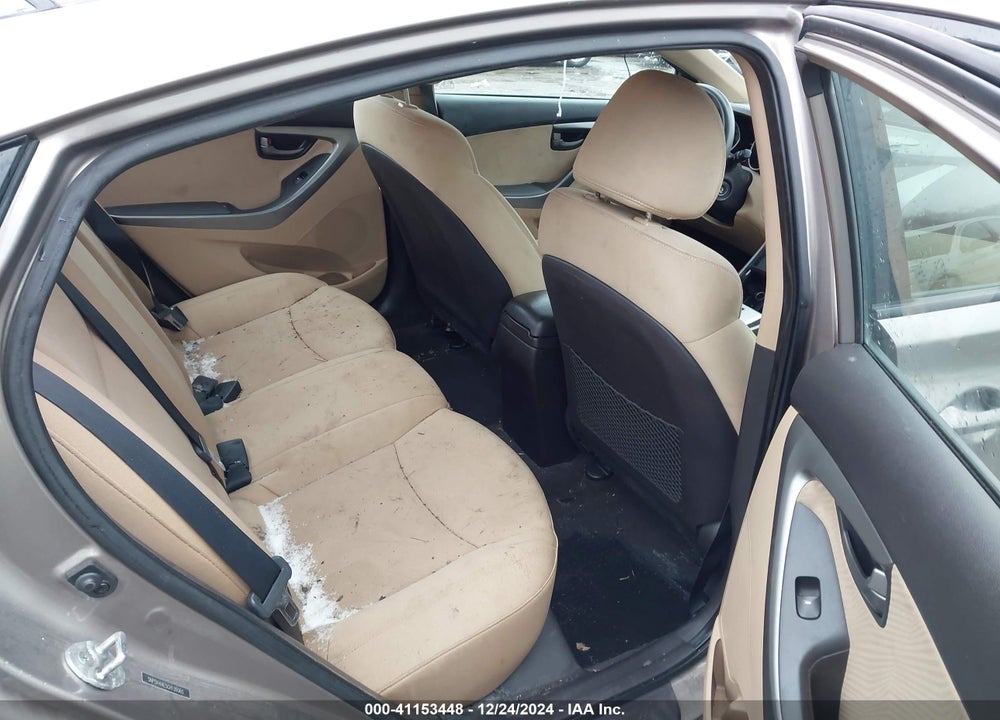 2012 HYUNDAI ELANTRA VIN: 5NPDH4AE5CH139365