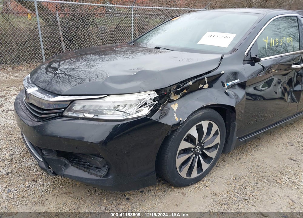 2017 HONDA ACCORD HYBRID VIN: JHMCR6F74HC019590