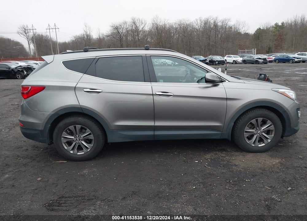 2014 HYUNDAI SANTA FE SPORT 2.4L VIN: 5XYZU3LB2EG172848