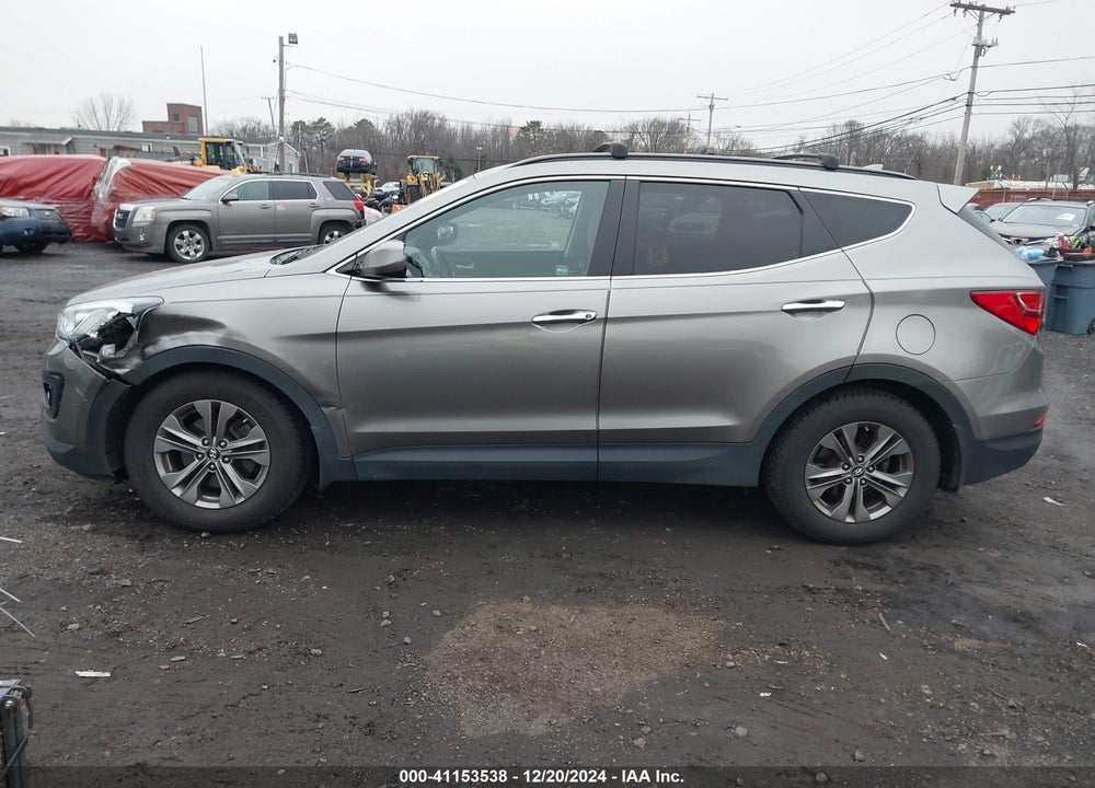 2014 HYUNDAI SANTA FE SPORT 2.4L VIN: 5XYZU3LB2EG172848