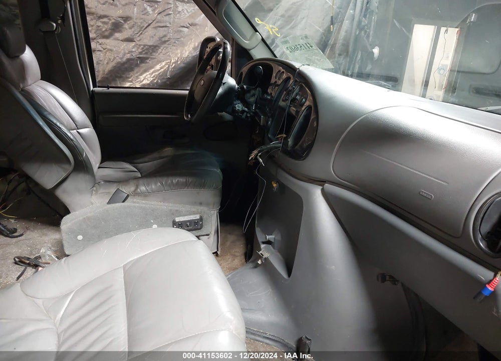 2008 FORD E-350 SUPER DUTY XL/XLT VIN: 1FBNE31L88DA50347
