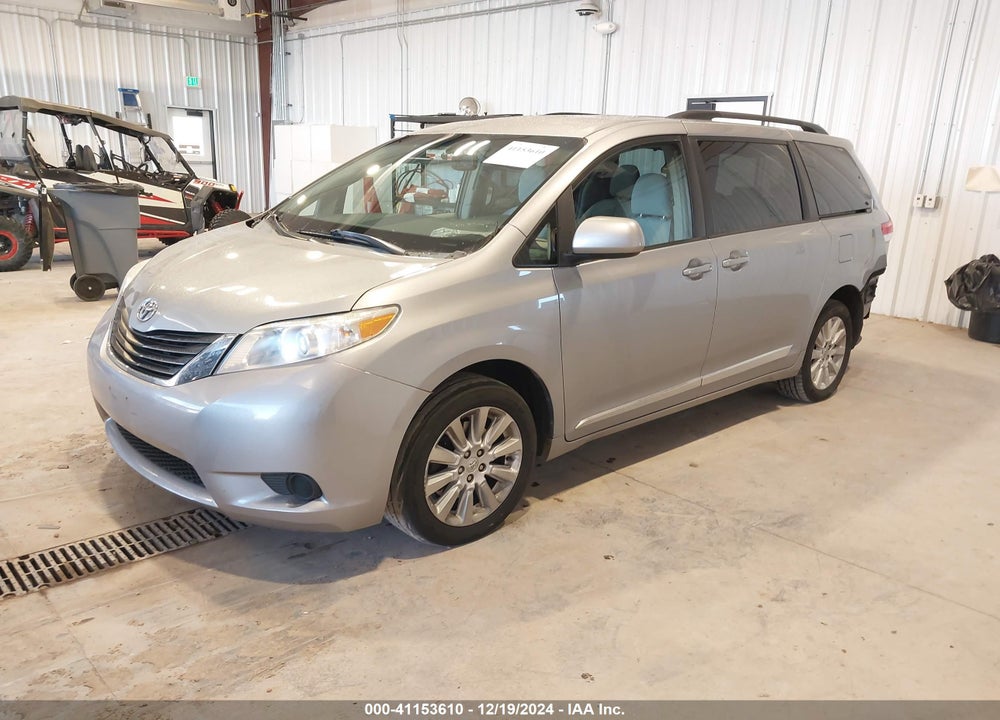2013 TOYOTA SIENNA LE 7 PASSENGER VIN: 5TDJK3DC5DS049511