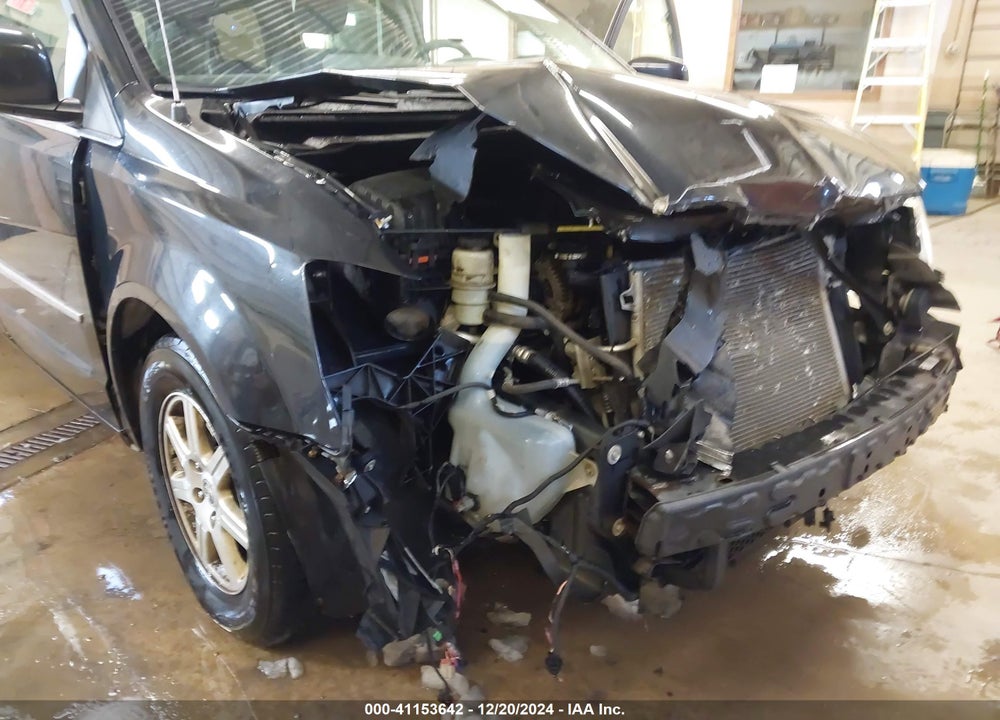 2010 CHRYSLER TOWN & COUNTRY TOURING VIN: 2A4RR5D13AR125735