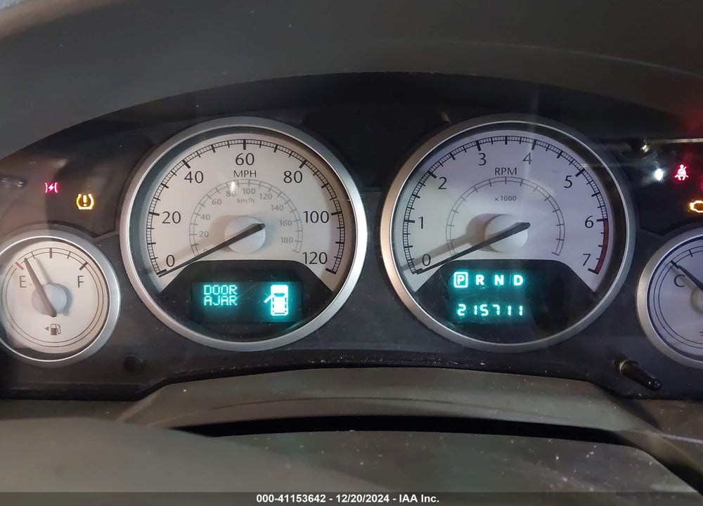 2010 CHRYSLER TOWN & COUNTRY TOURING VIN: 2A4RR5D13AR125735