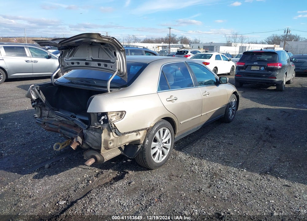 2003 HONDA ACCORD 2.4 LX VIN: JHMCM56303C004597