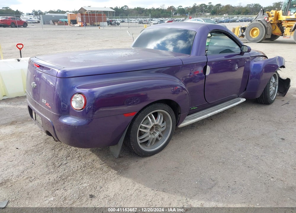 2004 CHEVROLET SSR VIN: 1GCES14P74B105190