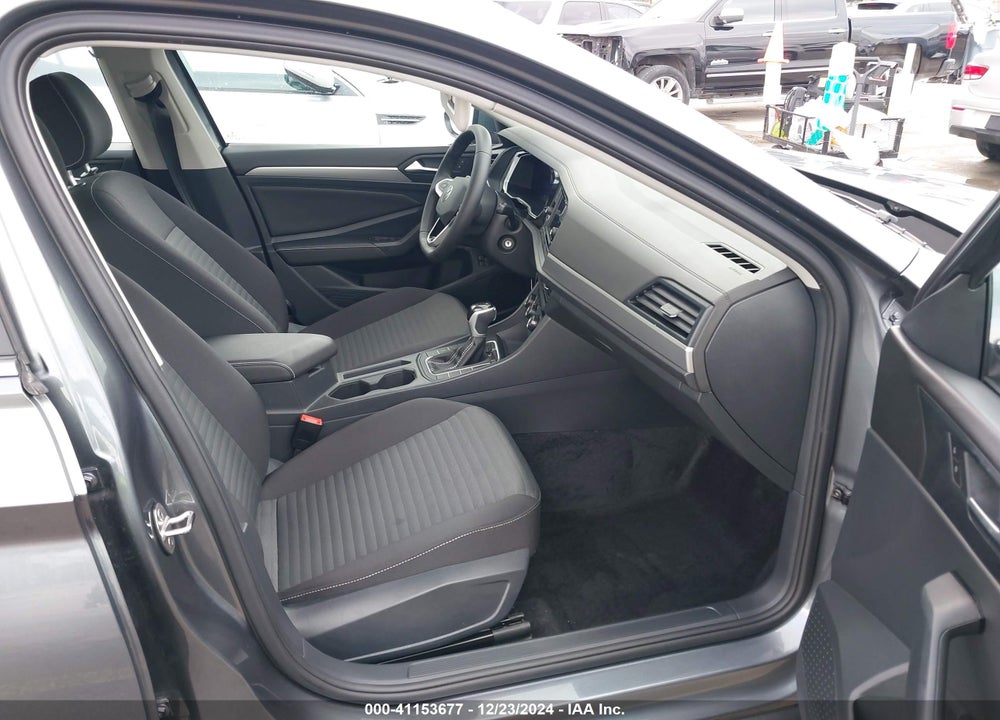 2024 VOLKSWAGEN JETTA VIN: 3VW5M7BU0RM103879