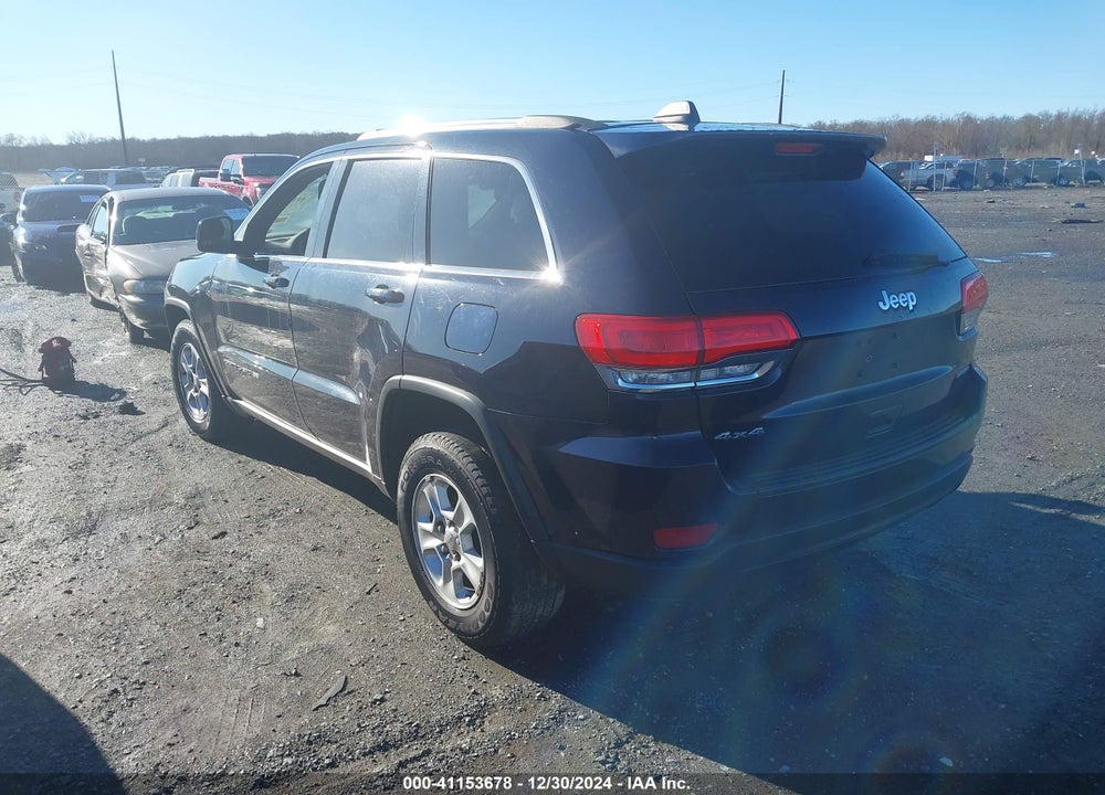 2015 JEEP GRAND CHEROKEE LAREDO VIN: 1C4RJFAG1FC704377