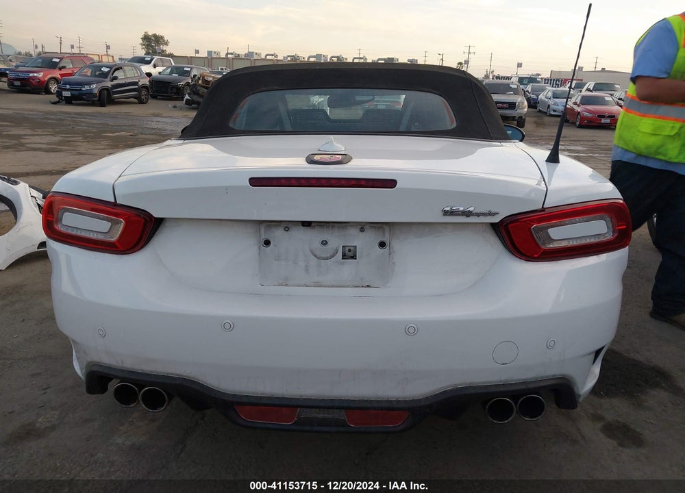 2020 FIAT 124 SPIDER ABARTH VIN: JC1NFAEK6L0145078