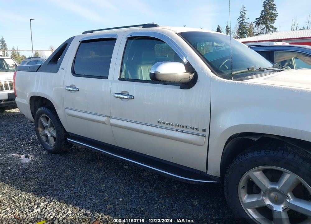 2008 CHEVROLET AVALANCHE 1500 LTZ VIN: 3GNFK12308G260365