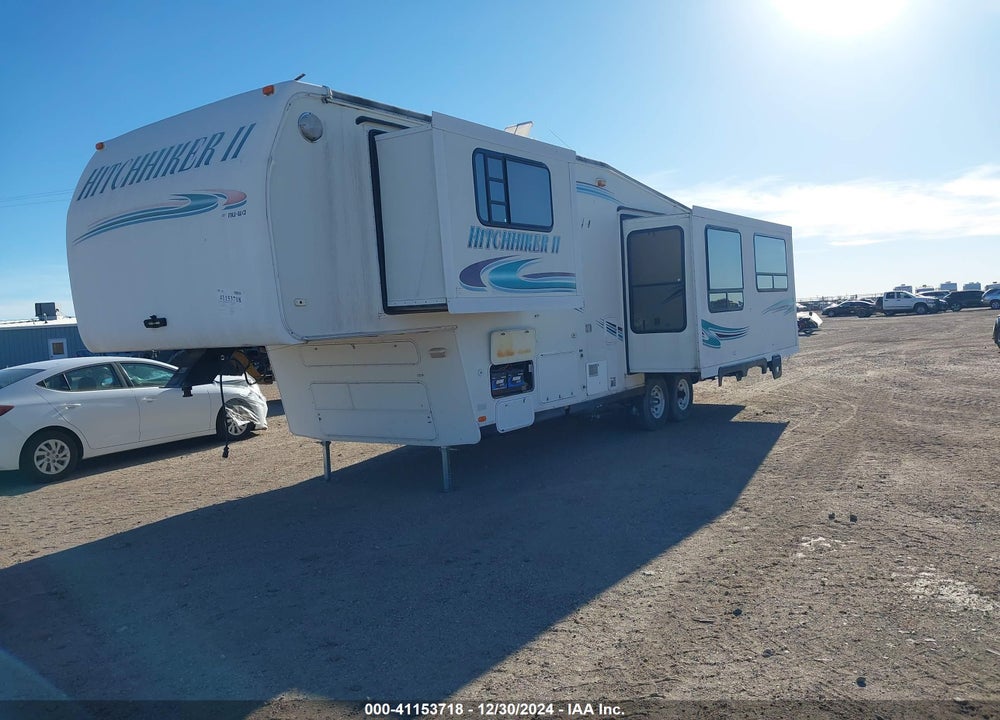 1999 HITCHHIKER 5TH WHEEL VIN: 1C932JP0XXA008530