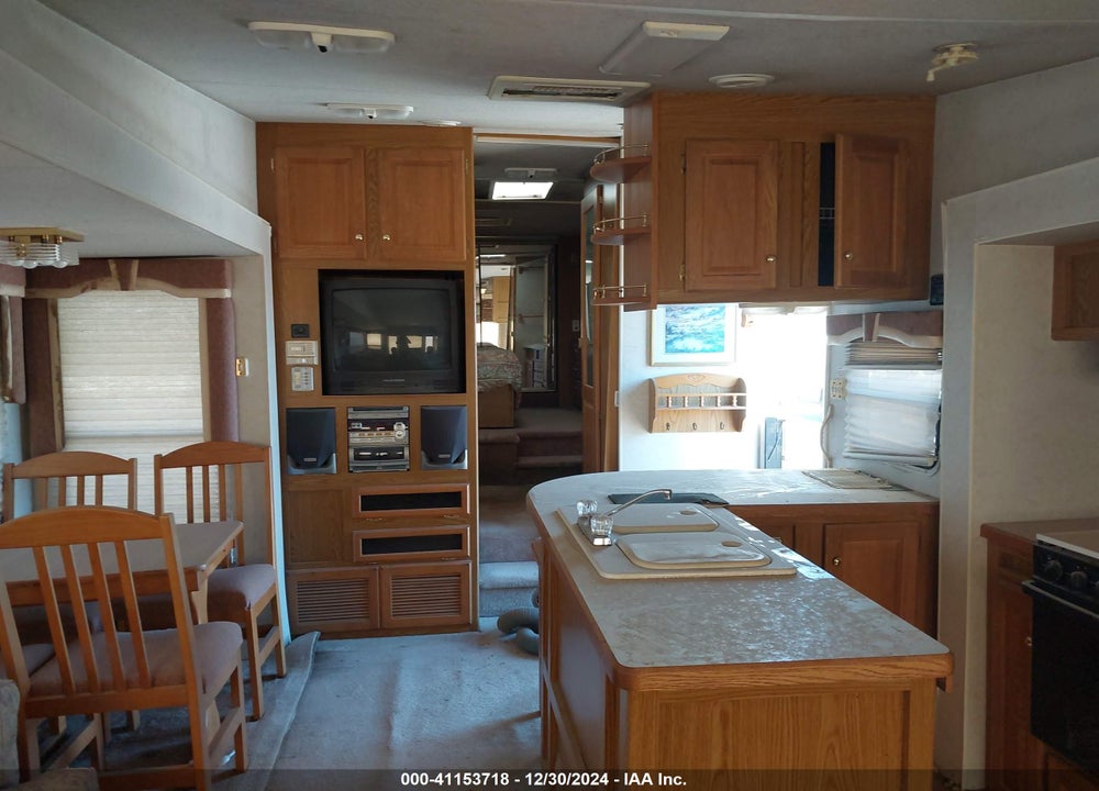 1999 HITCHHIKER 5TH WHEEL VIN: 1C932JP0XXA008530