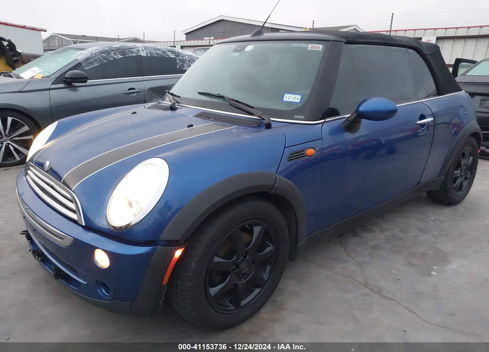 2008 MINI COOPER VIN: WMWRF33598TF67493