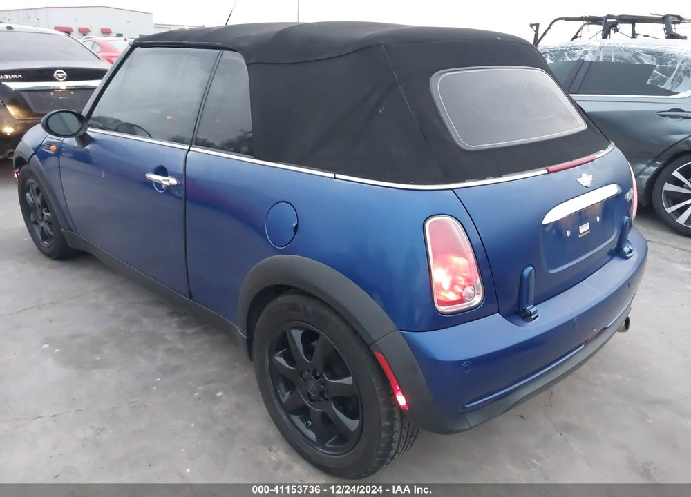 2008 MINI COOPER VIN: WMWRF33598TF67493