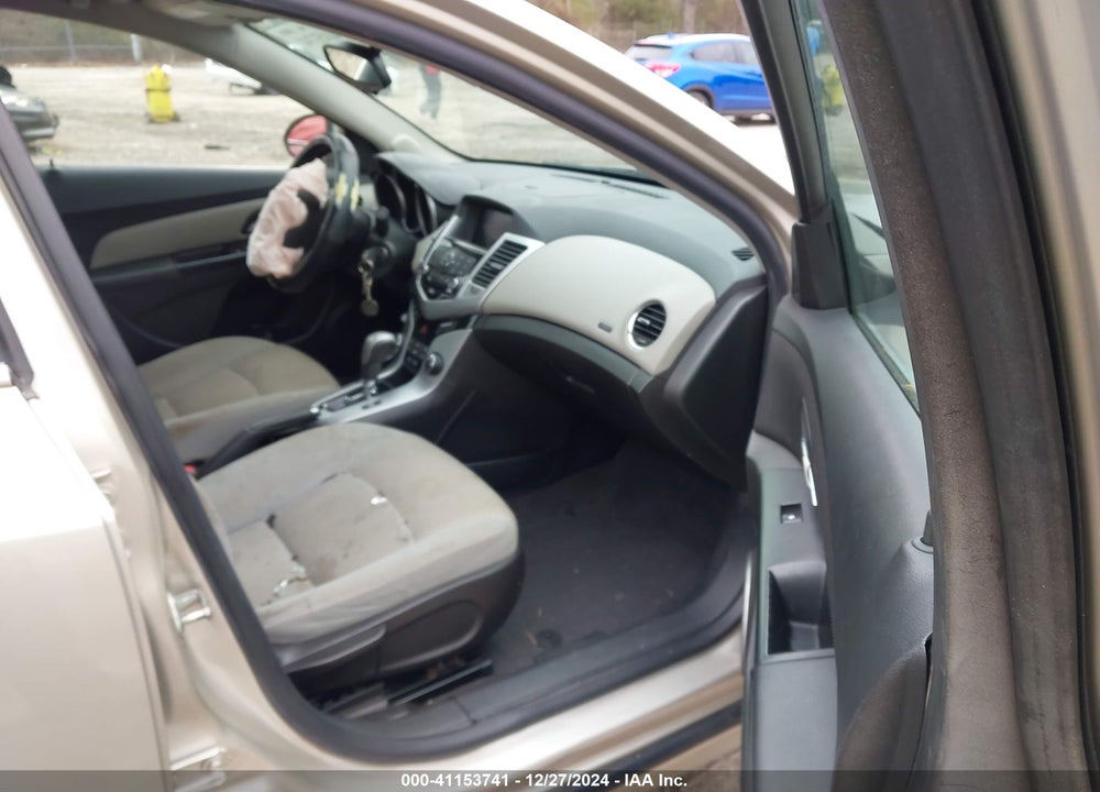 2013 CHEVROLET CRUZE 1LT AUTO VIN: 1G1PC5SB6D7158236