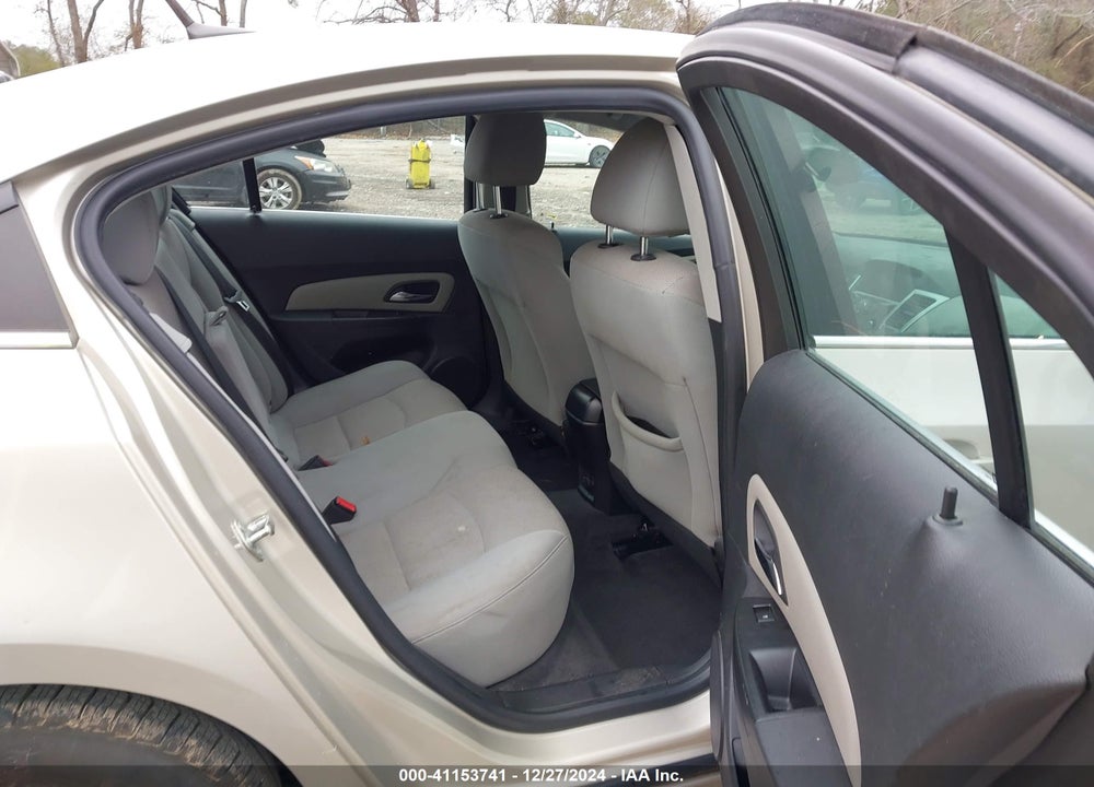 2013 CHEVROLET CRUZE 1LT AUTO VIN: 1G1PC5SB6D7158236