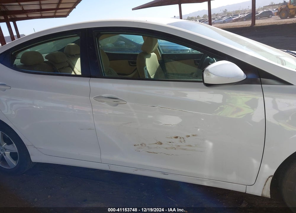 2013 HYUNDAI ELANTRA VIN: 5NPDH4AE4DH267761