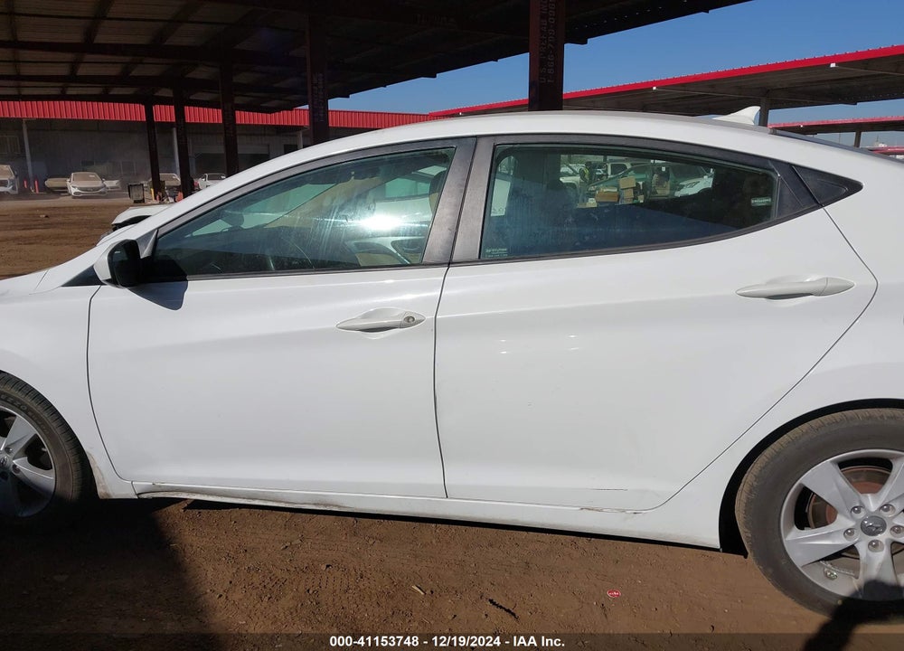 2013 HYUNDAI ELANTRA VIN: 5NPDH4AE4DH267761