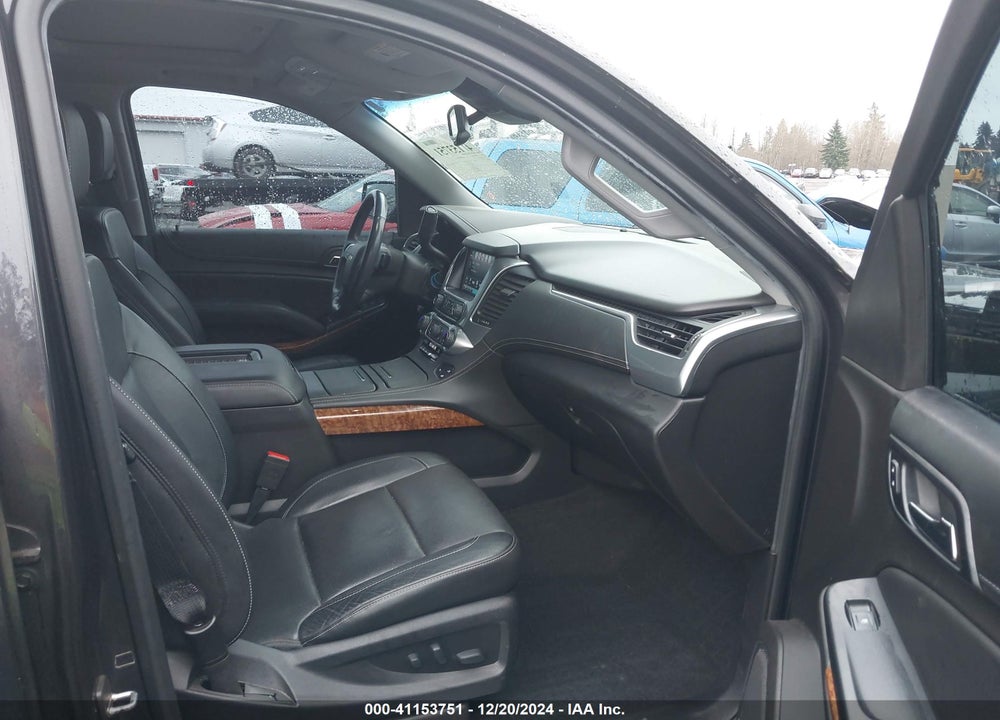 2018 CHEVROLET SUBURBAN PREMIER VIN: 1GNSKJKC6JR152997