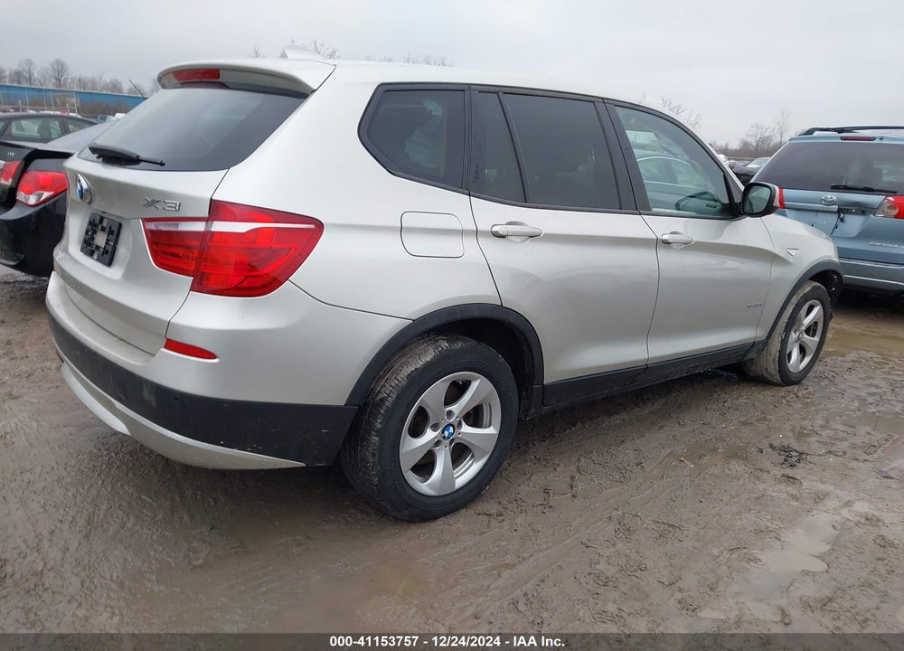 2012 BMW X3 XDRIVE28I VIN: 5UXWX5C52CL723571