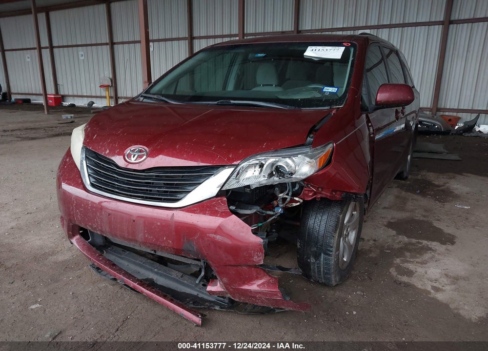 2014 TOYOTA SIENNA VIN: 5TDKK3DC4ES415948